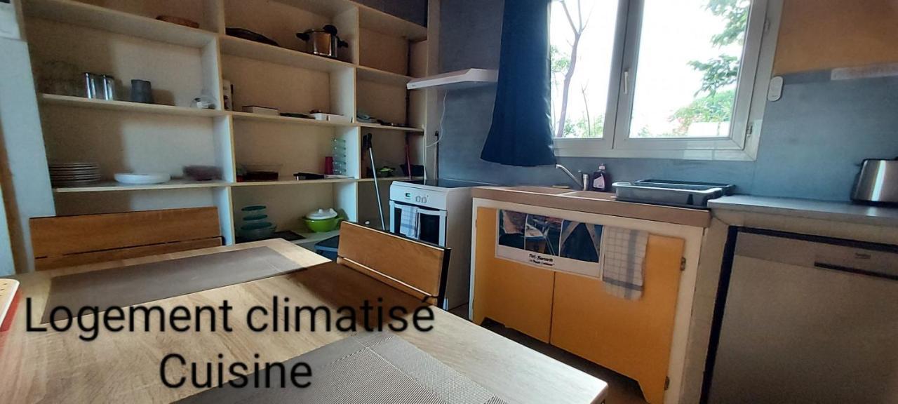 Le Barcares Logement Climatise Pour 6 Personnes, Draps Et Serviettes Non Fournis Air-Conditioned Accommodation For 6 People, Sheets And Towels Not Provided Alojamiento Con Aire Acondicionado Para 6 Personas, Sabanas Y Toallas No Incluidas Exteriér fotografie