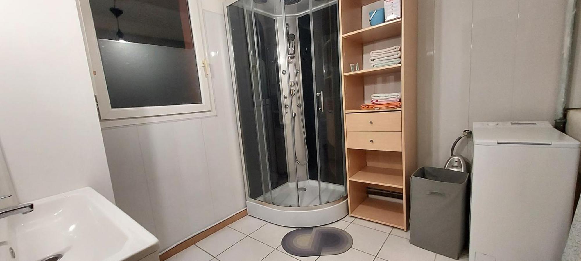 Le Barcares Logement Climatise Pour 6 Personnes, Draps Et Serviettes Non Fournis Air-Conditioned Accommodation For 6 People, Sheets And Towels Not Provided Alojamiento Con Aire Acondicionado Para 6 Personas, Sabanas Y Toallas No Incluidas Exteriér fotografie