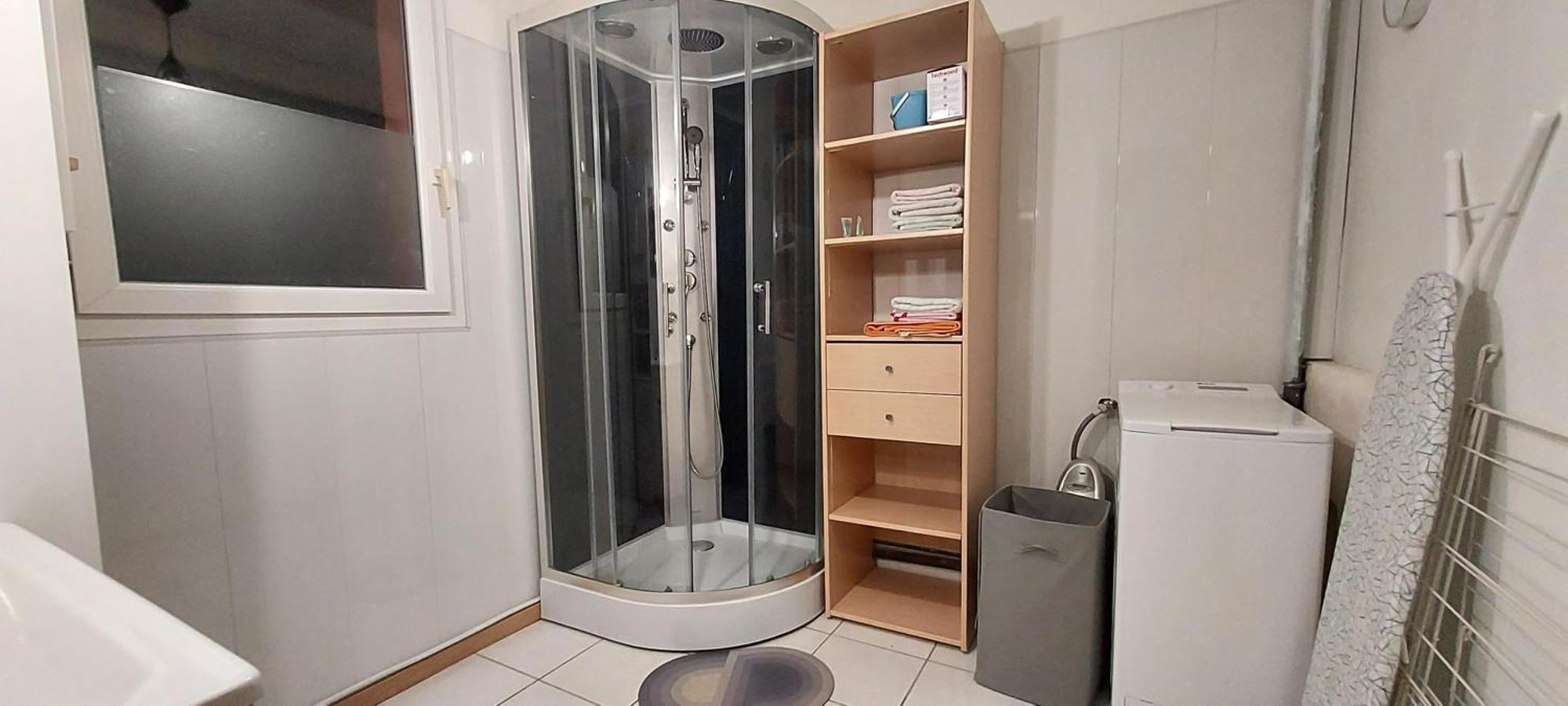 Le Barcares Logement Climatise Pour 6 Personnes, Draps Et Serviettes Non Fournis Air-Conditioned Accommodation For 6 People, Sheets And Towels Not Provided Alojamiento Con Aire Acondicionado Para 6 Personas, Sabanas Y Toallas No Incluidas Exteriér fotografie